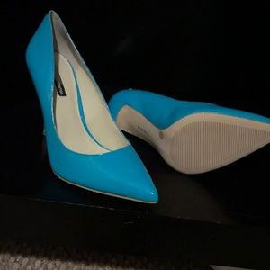 Brand New Bright Teal 
Patent Size 7.5